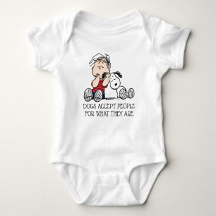 Body Para Bebê Linus confortado com o ouvido de Snoopy
