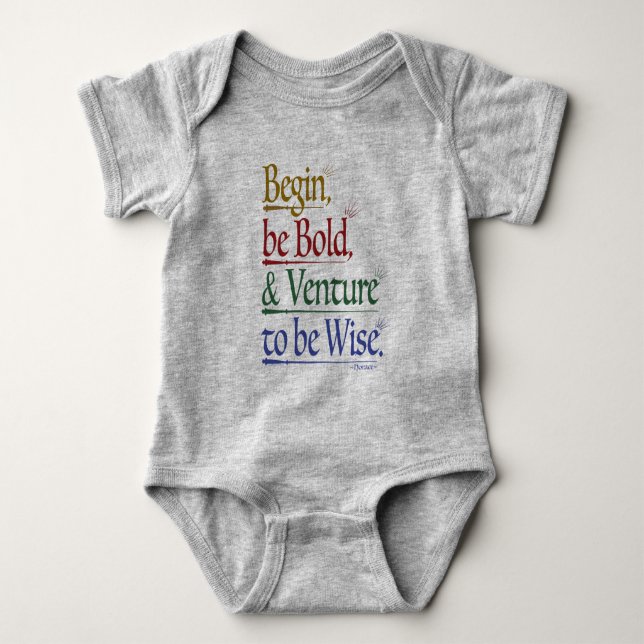 Body Para Bebê Mágico Horace Quote Bebê Um Pedaço De Roupa (Frente)