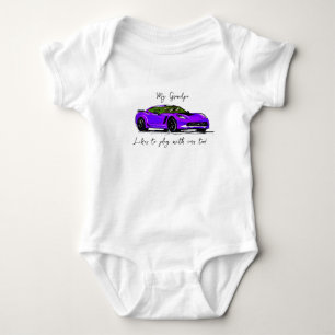 Body Para Bebê Meu avô gosta de brincar com Corvettes C7 Roxo