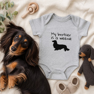 Body Para Bebê Meu Irmão é um Dachshund de Cabelo Longo Presente