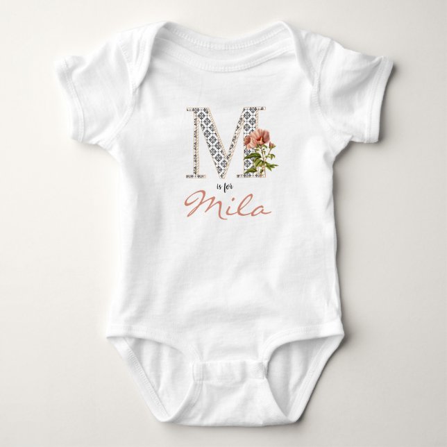 Body Para Bebê Mila Name Reveal Floral - Letra M Girl Whimsical (Frente)