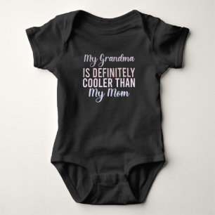Body Para Bebê Minha Avó É Definitivamente Mais Fria Que Minha Mã