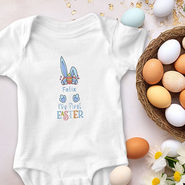 Body Para Bebê Minha primeira Páscoa, Coelhinhos Azuis, Garoto de (Personalized Bodysuit for Baby's First Easter)