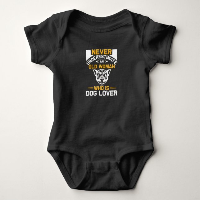 Body Para Bebê Mulher Idosa Que Ama Cachorros (Frente)