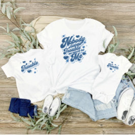 Body Para Bebê Ninguém Adora Problemas Tanto Quanto Eu, Mamãe E E