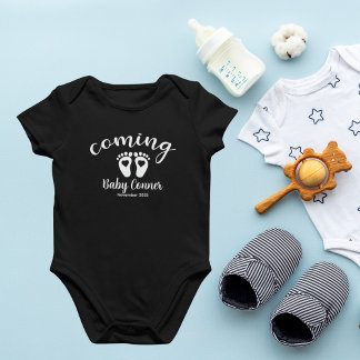 Body Para Bebê Nome da Data de Vencimento do Anúncio de Pés Bebês