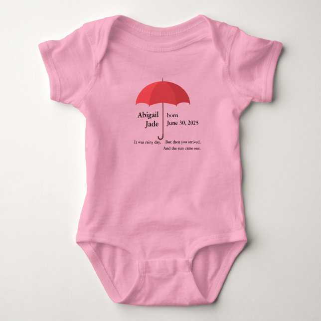 Body Para Bebê Nome do bebê personalizado e data sob o guarda-chu (Frente)