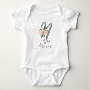 Body Para Bebê Nova Name Reveal Floral - Letra N Menina Flor