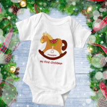 O primeiro cavalo balançador de Natal do bebê