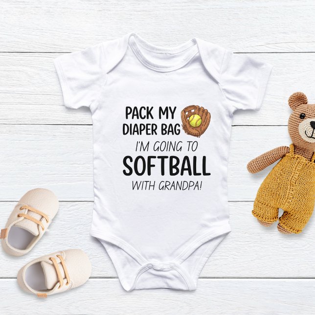 Body Para Bebê Pack My Diaper Bag I'm Going Softball With Grandpa (Criador carregado)