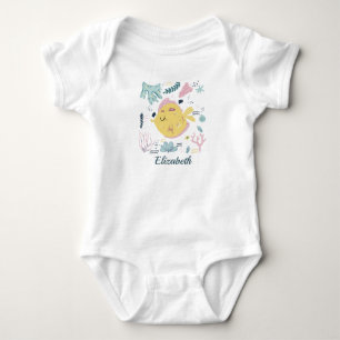 Body Para Bebê Peixes Amarelos e Rosas Personalizados Vida Marinh