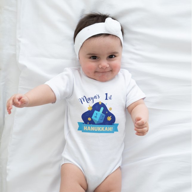 Body Para Bebê Personalized Baby’s First Hanukkah Dreidel Design (Criador carregado)