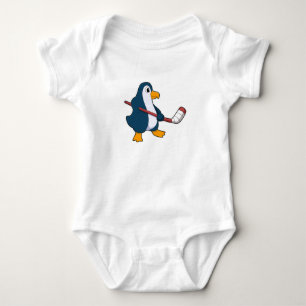Body Para Bebê Pinguim no hóquei no gelo com bastão de hóquei no