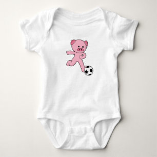 Body Para Bebê Porco como jogador de futebol com bola de futebol
