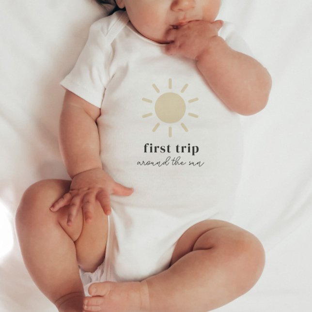Body Para Bebê Primeira Viagem Em Torno Do Sol (Criador carregado)