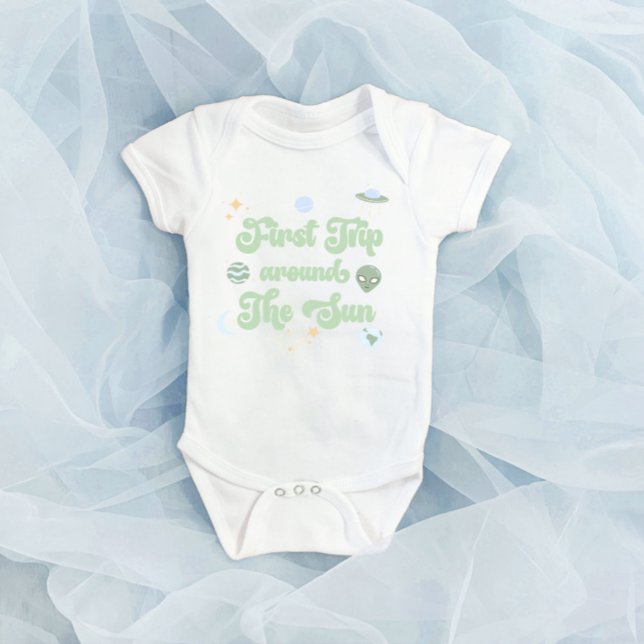Body Para Bebê Primeira Viagem Em Torno Do Sol, primeiro aniversa (Criador carregado)