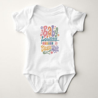 Body Para Bebê Retro Groovy Bebê Carregando Por Favor Aguarde Mat