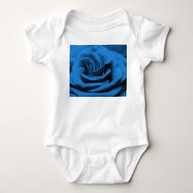 Body Para Bebê Rosa vermelha azul próxima, macrobeleza. (Frente)