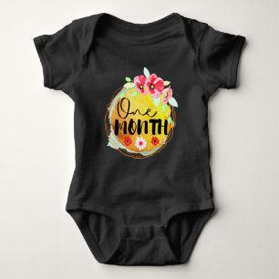 Body Para Bebê Rótulo Floral de Milestone Bebê Com Um Mês