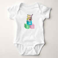 Roupa de bebê com desenho de de Capoeira