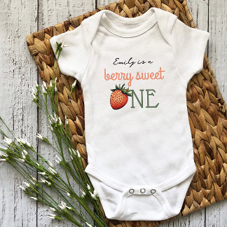 Body Para Bebê Strawberry Berry First Birthday Vintage