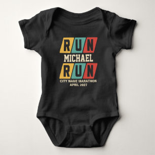 Body Para Bebê Suporte para Maratona com Nome Personalizado Retro