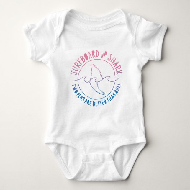Body Para Bebê Surfe De Surfe E Tubarão Engraçado No Verão (Frente)
