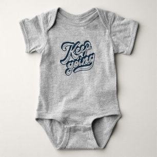 Body Para Bebê Texto de design de corte com efeito l Continue ind