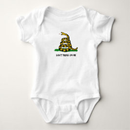 Body Para Bebê Tiny but Free – Gadsden Flag Baby Onesie