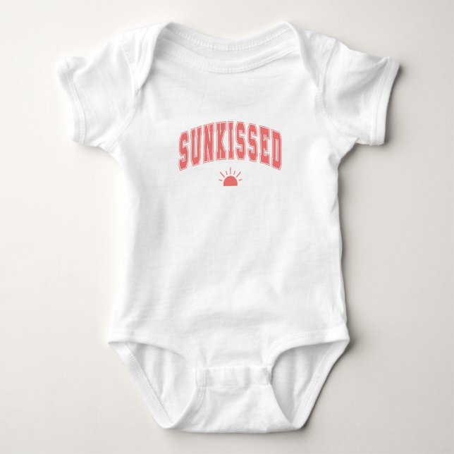 Body Para Bebê Tipografia de Verão Universitária Sunkissed (Frente)