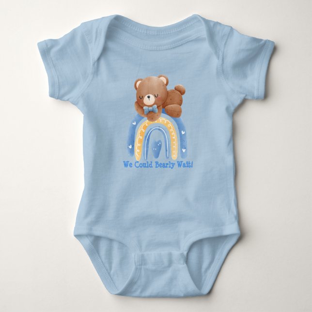 Body Para Bebê Urso Arco-íris Mal Podíamos Esperar Bodysuit Bebê (Frente)