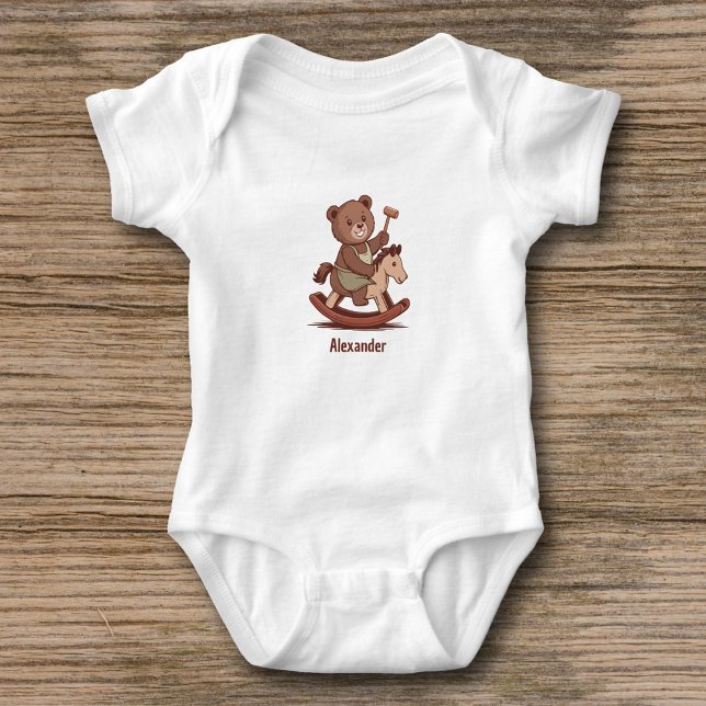 Body Para Bebê Urso de Teddy cavalgando um Cavalo Fogueiro (Teddy Bear riding a Rocking Horse Baby Bodysuit)