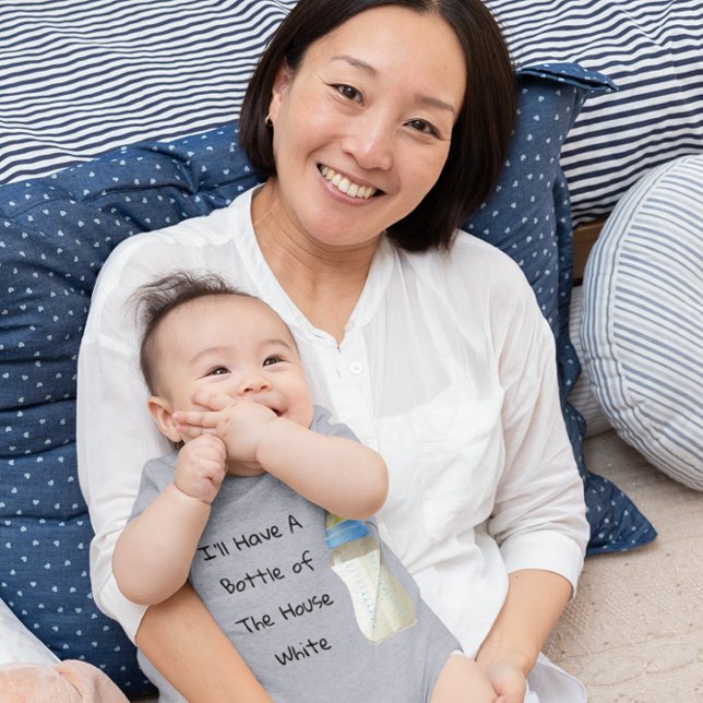 Body Para Bebê Vou Ter Uma Garrafa Da Casa Brancos Engraçados (Criador carregado)