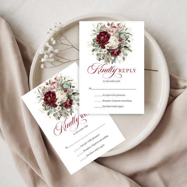 Boho Burgundy Flores Verde Dourado Casamento RSVP  (Boho Burgundy Flowers Greenery Gold Wedding RSVP Card)