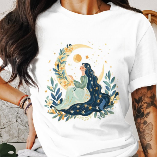 Boho Moon Maiden T-Shirt (Criador carregado)