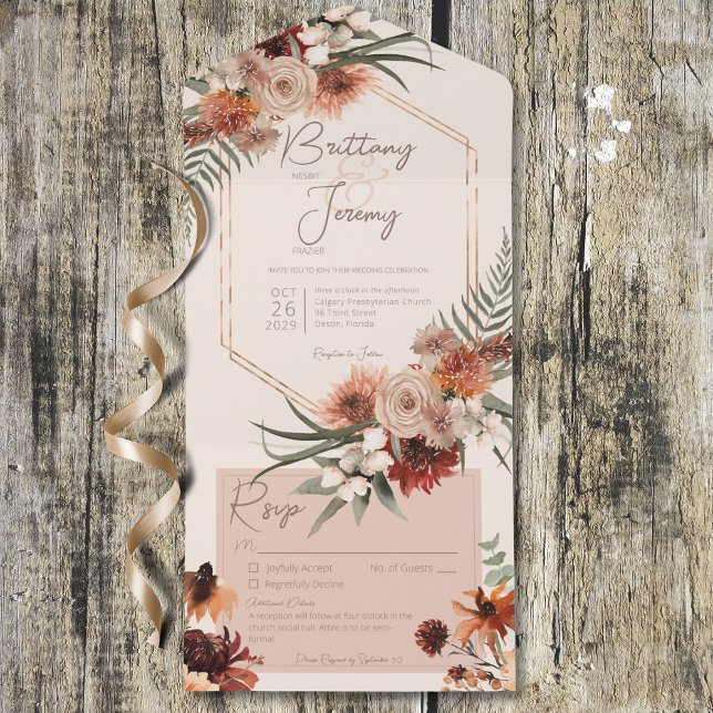 Boho Rust & Neutral Fall Floral Cream c/ Detalhes (Boho Rust & Neutral Fall Floral Cream w/ Details All In One Invitation)