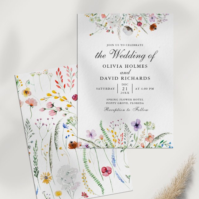 Boho Watercolor Convite de casamento de flor selva (Boho Watercolor Wildflower Meadow Wedding Invite on a white table.)