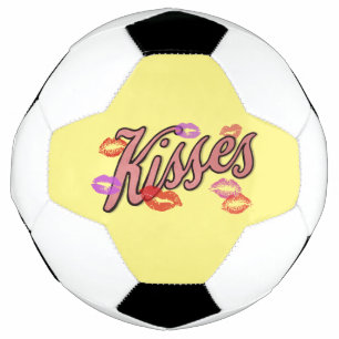 BOLA DE FUTEBOL BEIJOS LIP