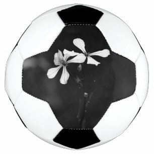 Bola De Futebol floral preto e branco mínimo