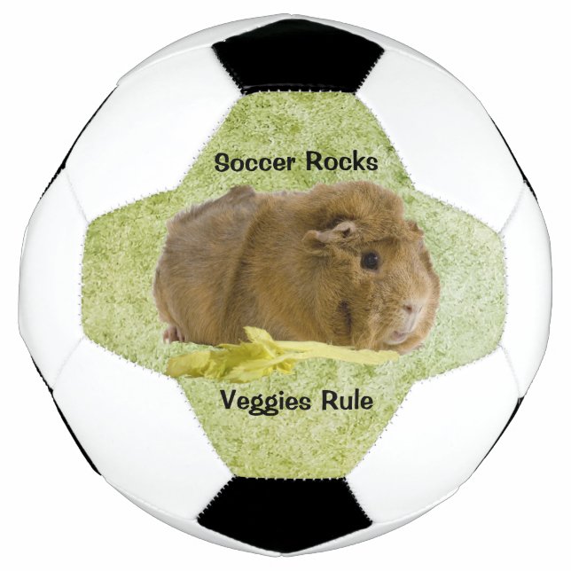Bola De Futebol Ginger Pig Adorável Comendo Aipo Foto (Frente)