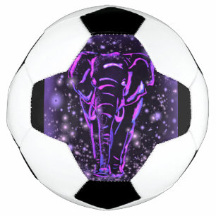 Bola De Futebol Neon Purple Elephant Andando À Noite Estrelada