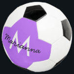 Bola De Futebol Nome Personalizado Girly Neon Roxo Inicial<br><div class="desc">Bola de futebol personalizada, púrpura, muito brilhante, com um nome impresso e uma letra de monograma com letra divertida e desportiva e letra grande de bloco. Uma bola de futebol personalizada é uma ideia divertida para adolescentes e crianças esportistas praticarem em casa ou em grupo para que a bola não...</div>