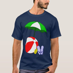 Bola de praia e t-shirt das férias do guarda-chuva