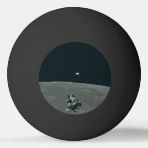 Bolinha De Ping Pong Apollo Lunar Lander e Earthrise sobre Lua