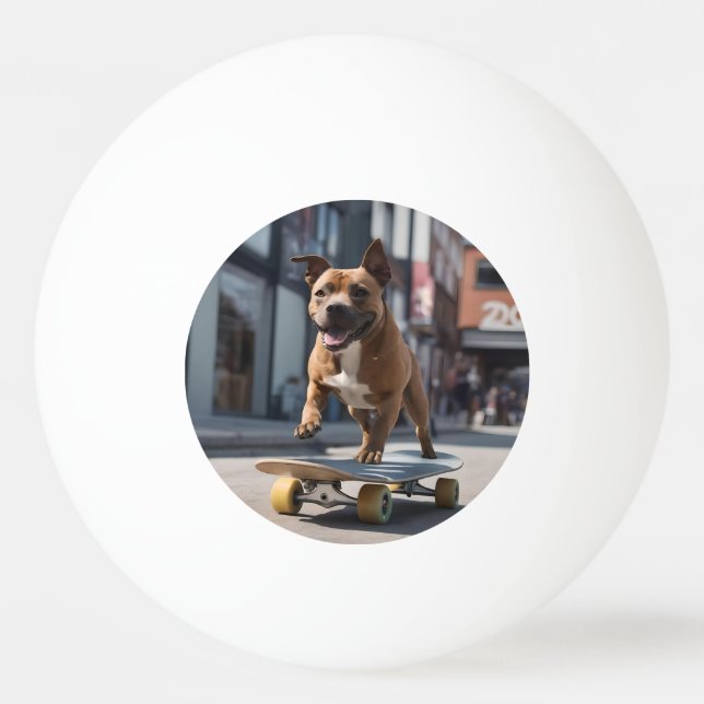 Bolinha De Ping Pong Caça de skate: Um Staffy em Movimento (Frente)