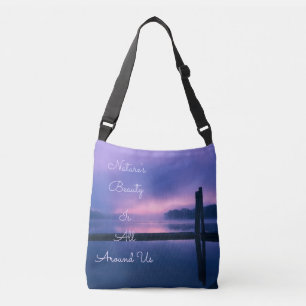Bolsa Ajustável Pia e Púrpura do Sol sobre a Água