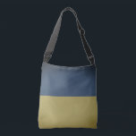 Bolsa Ajustável Vintage blue yellow flag cross-body bag<br><div class="desc">Saco azul-Vintage de porta-cruzamentos de bandeira da Ucrânia. Adicione seu próprio texto personalizado.</div>