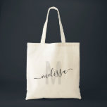 Bolsa de mão preta cinza moderna monograma persona<br><div class="desc">Bolsa de mão personalizada com monograma e nome com texto editável em preto e cinza em uma bolsa de mão reutilizável de lona bege.</div>