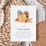 Bolsa de praia | Convite de festas de praia<br><div class="desc">O convite de festas de praia de chic é perfeito para festas de aniversário ou qualquer ocasião de praia! Summery design apresenta uma ilustração aquosa de uma bolsa de praia aninhada na areia, com óculos escuros, chinelos e conchas. Personalize com os detalhes da sua festa na praia em uma mistura...</div>