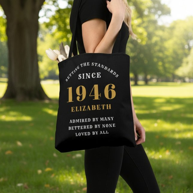 Bolsa Tote 80th Birthday 1946 Black Gold For Her Personalized (Born 1946 birthday tote bag. Background out of focus.)